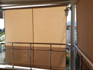balkonlar için stor perde